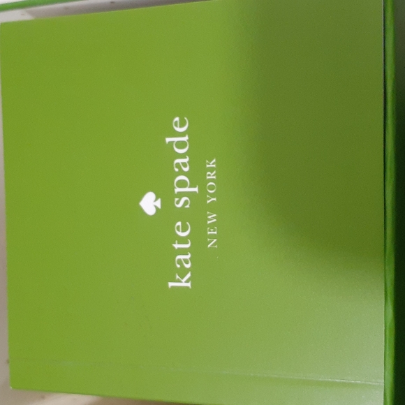 KATE SPADE WATCH NWT BOX - Picture 9 of 9